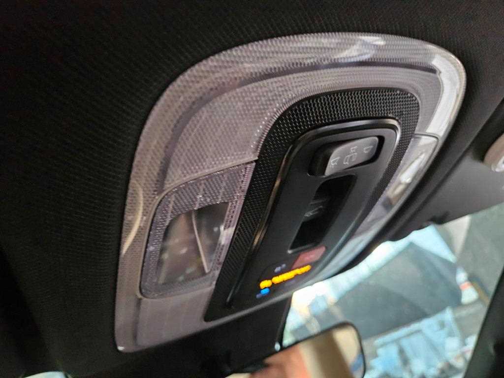 HYUNDAI Kona 2023 Blanco - Importación desde Corea - HF Imports Iquique - Foto 17