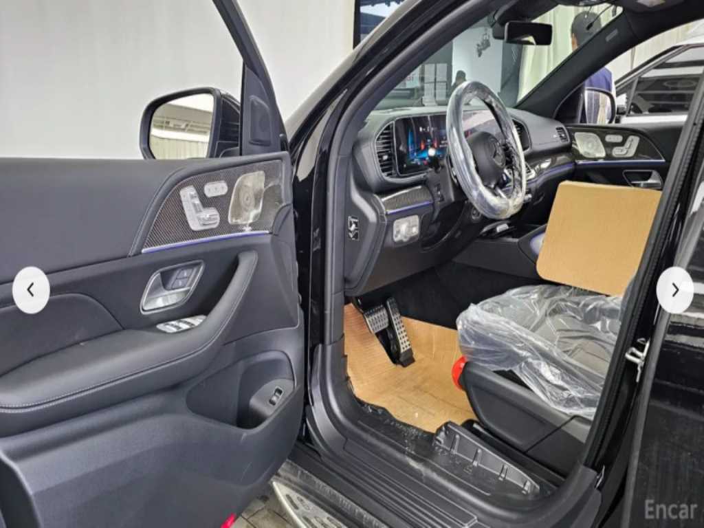 Mercedes Benz GLE Class - Vista 10