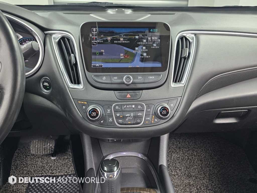 Chevrolet Malibu 2017 Blanco - Importación desde Corea - HF Imports Iquique - Foto 14