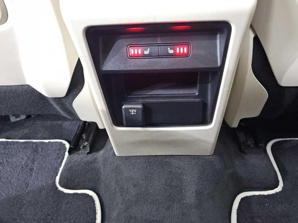 Land Rover Discovery Sports 2016 Negro - Importación desde Corea - HF Imports Iquique - Foto 15