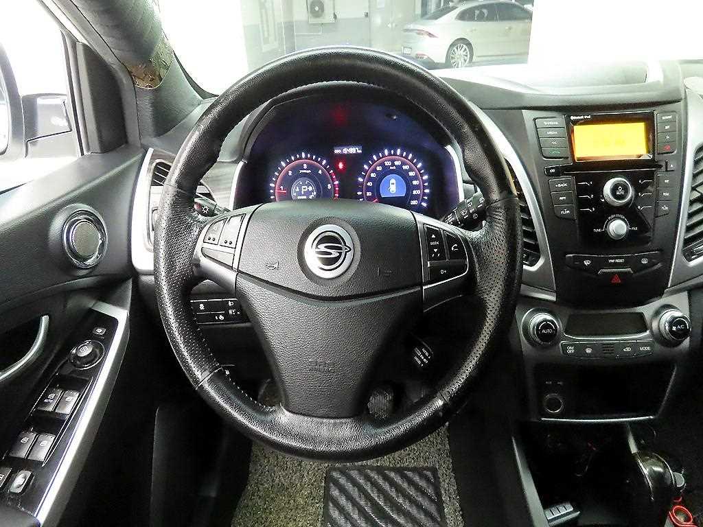 Ssangyong Korando - Vista 7