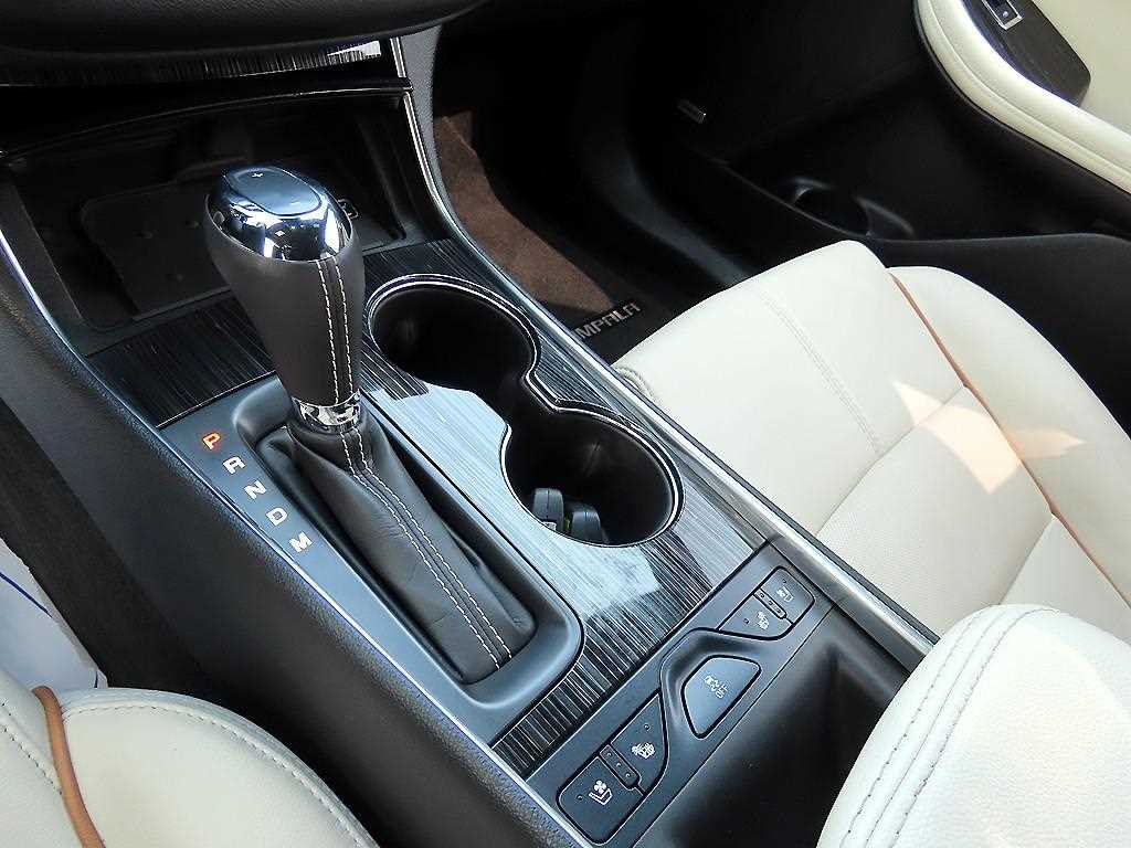 Chevrolet Impala - Vista 10