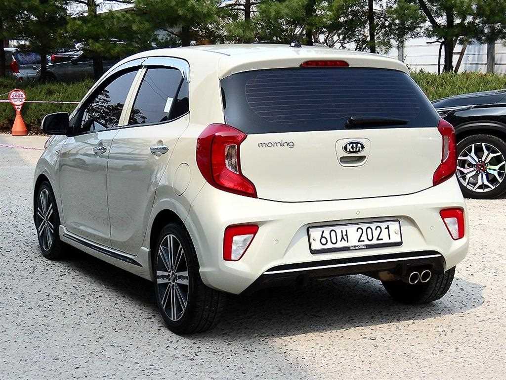 KIA Morning - Vista 3