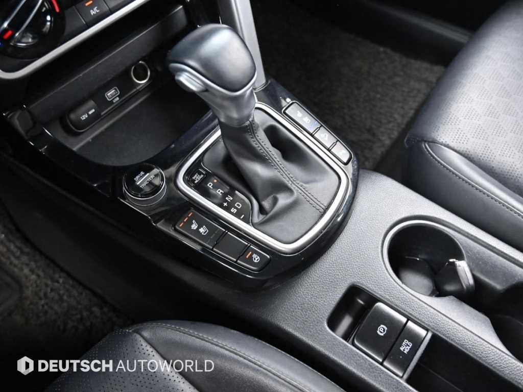 KIA Seltos - Vista 9