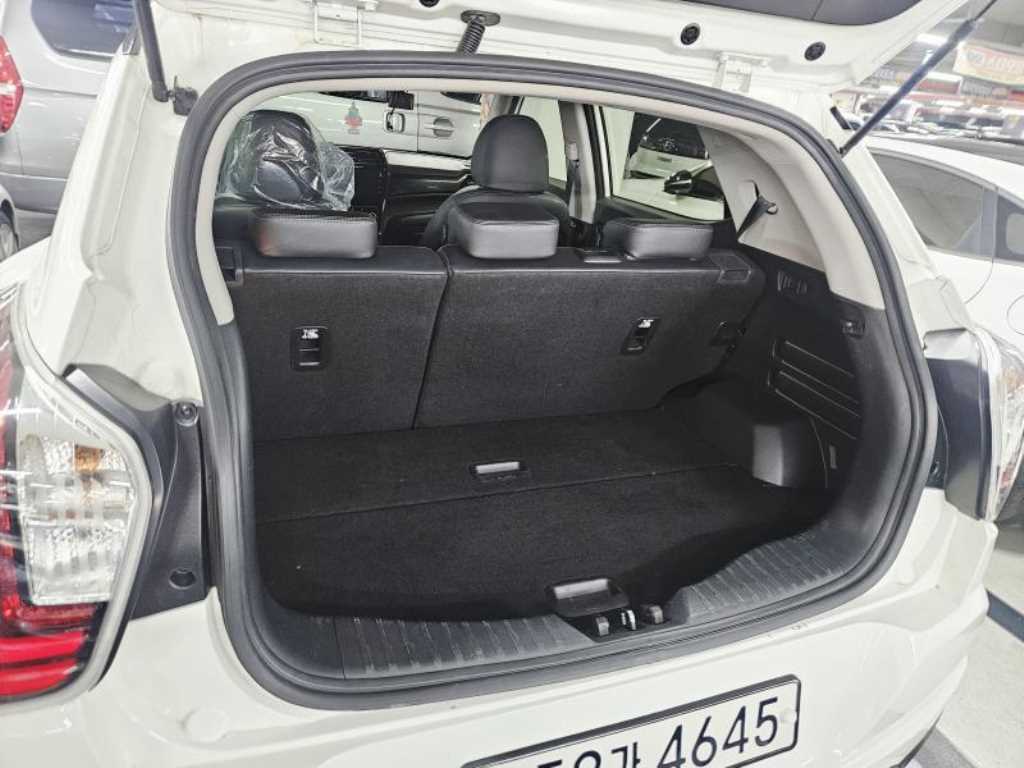 Ssangyong Tivoli 2021 - Importación desde Corea - HF Imports Iquique - Foto 17