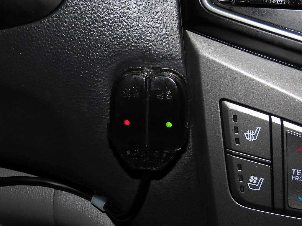 HYUNDAI Starex - Vista 12