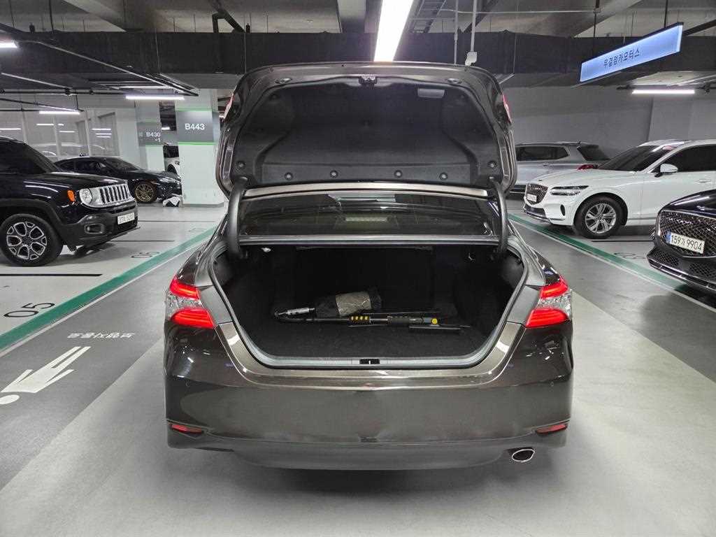 Toyota Camry 2018 Café - Importación desde Corea - HF Imports Iquique - Foto 13