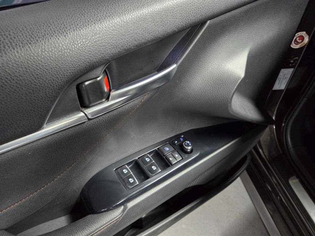 Toyota Camry - Vista 7