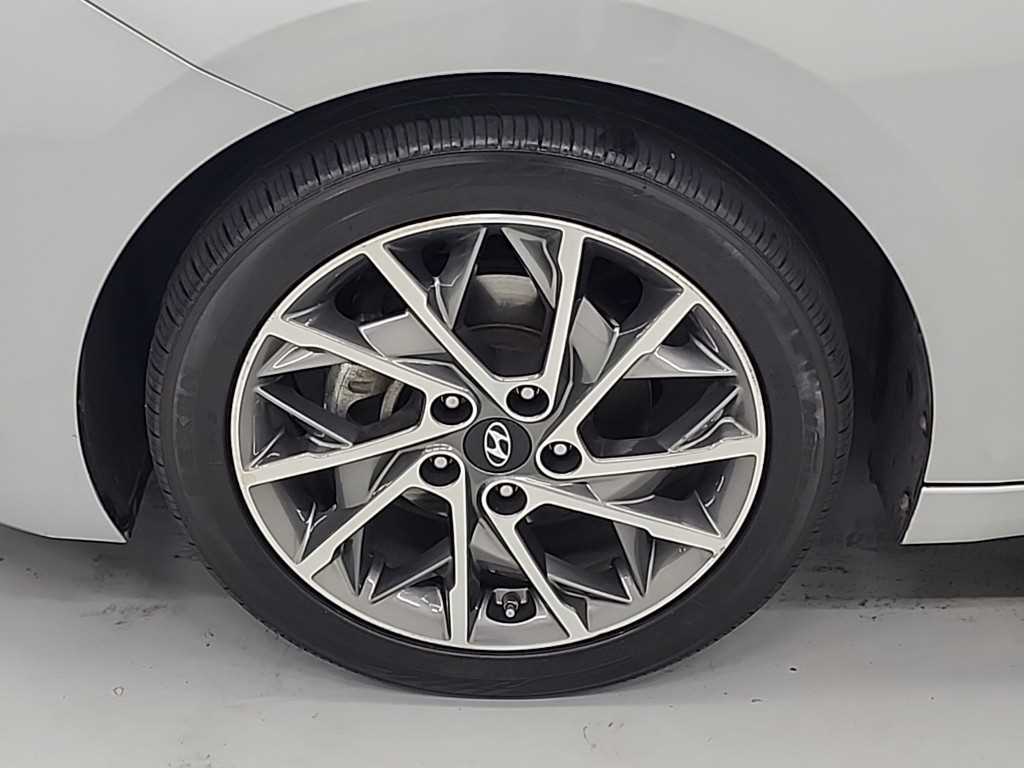 HYUNDAI Avante 2020 Plateado - Importación desde Corea - HF Imports Iquique - Foto 19