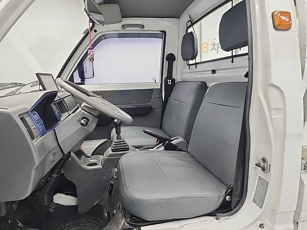 Small Truck Cargo (small) - Vista 10