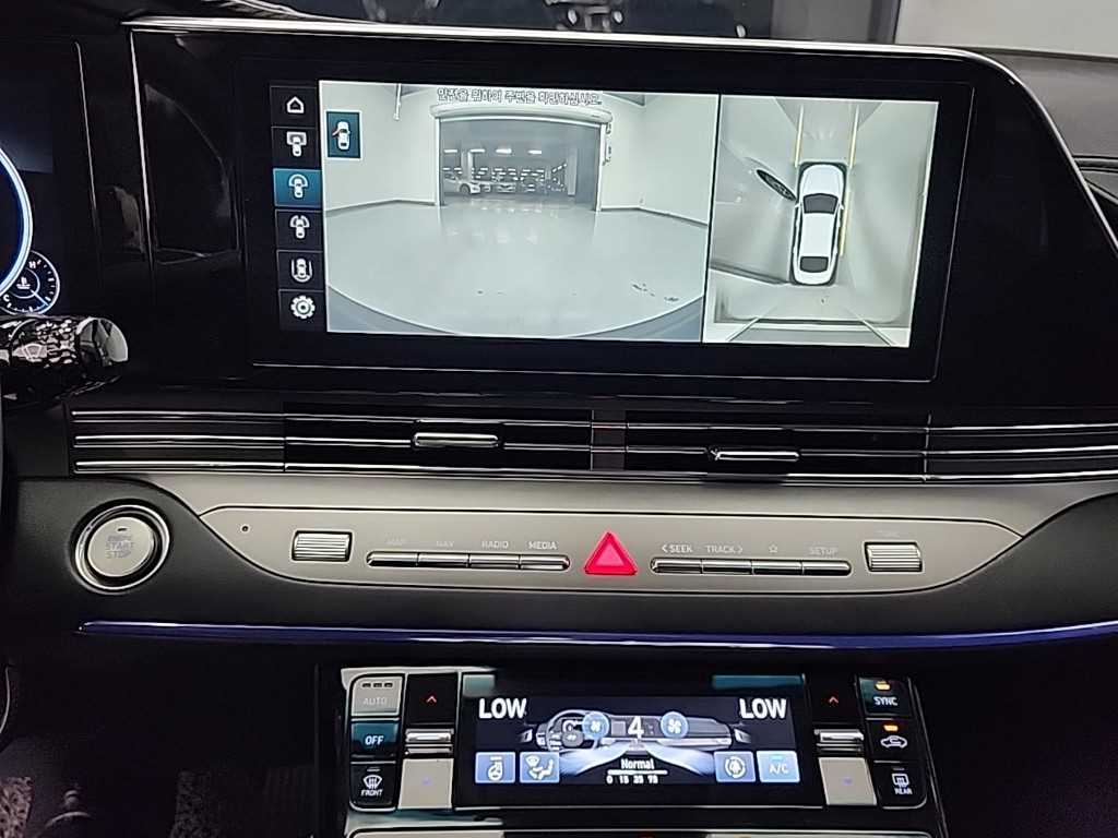 HYUNDAI Grandeur - Vista 10