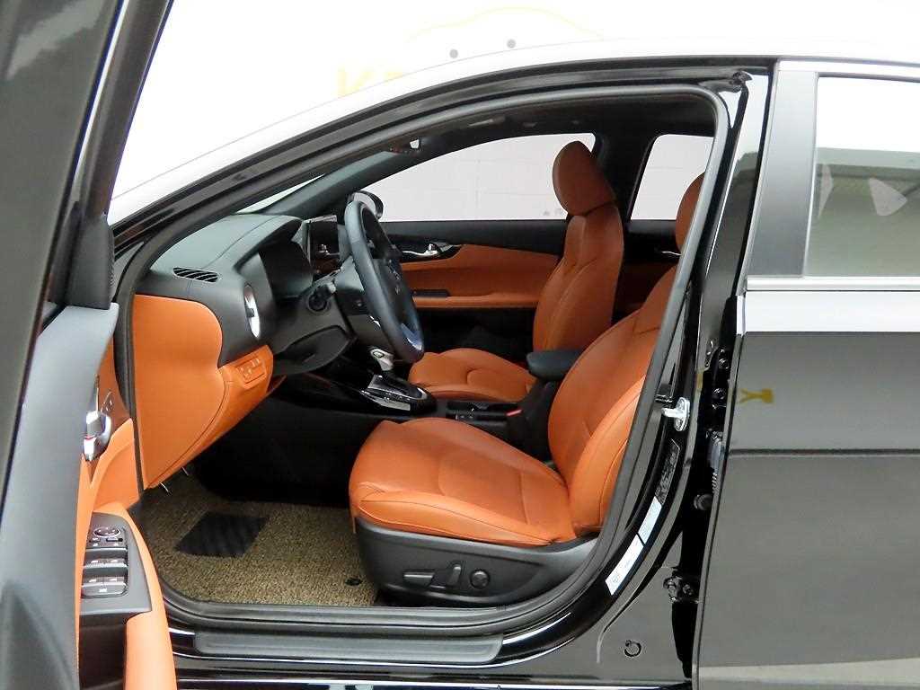 KIA K3 2024 - Importación desde Corea - HF Imports Iquique - Foto 13