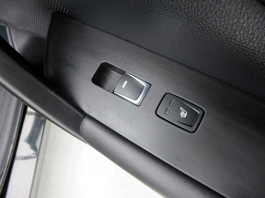 HYUNDAI Grandeur - Vista 9