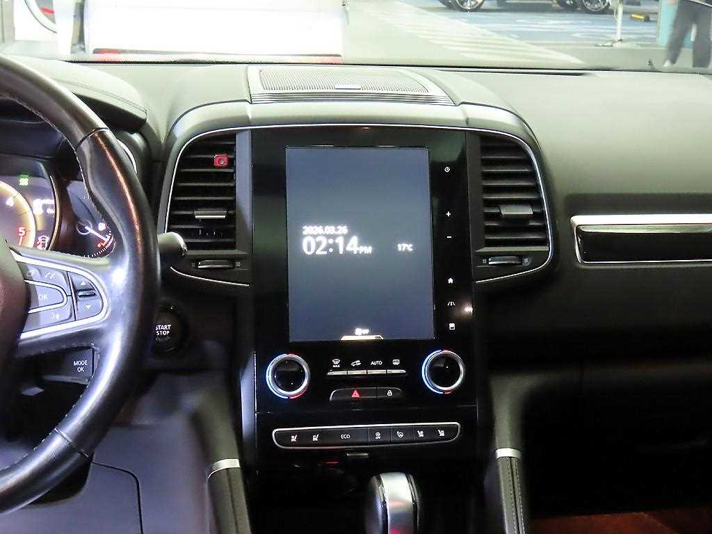 SAMSUNG QM6 - Vista 11