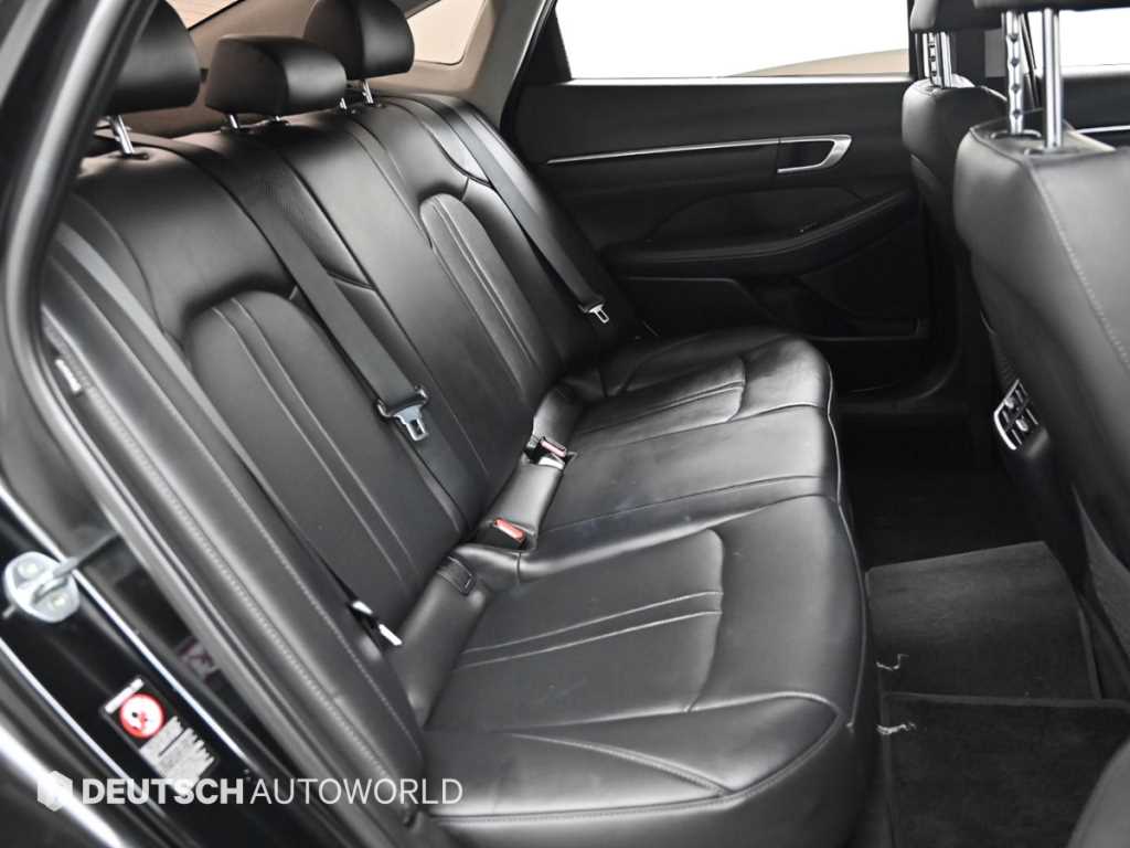 HYUNDAI Sonata - Vista 12