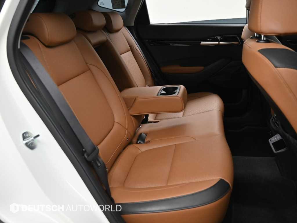 KIA Seltos - Vista 12