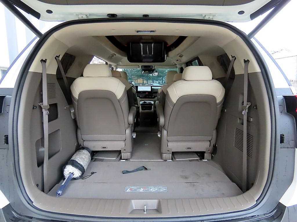 KIA Carnival 2024 Blanco - Importación desde Corea - HF Imports Iquique - Foto 16