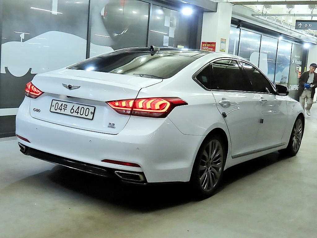 Genesis G80 - Vista 4