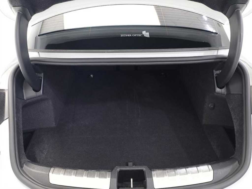 Porsche Taycan - Vista 7