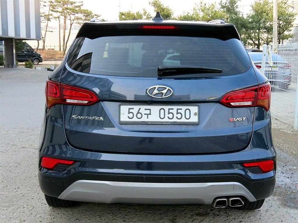 HYUNDAI Santa Fe - Vista 4