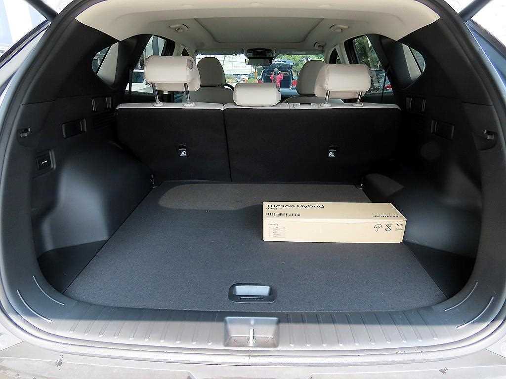 HYUNDAI Tucson 2026 Gris - Importación desde Corea - HF Imports Iquique - Foto 16