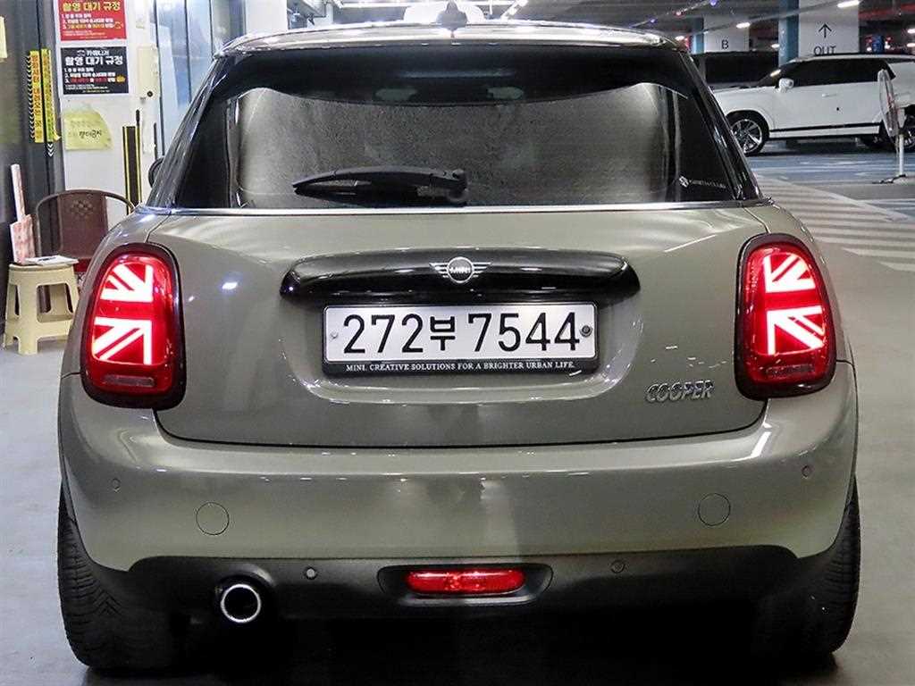 Mini Cooper - Vista 5