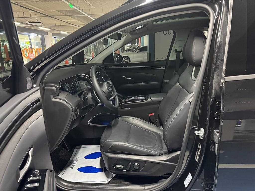 HYUNDAI Tucson - Vista 6