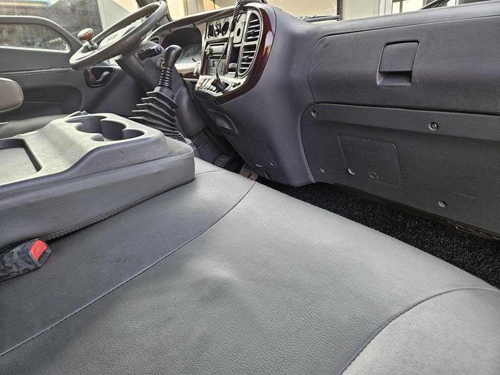 medium and large cargo truck 2013 Blanco - Importación desde Corea - HF Imports Iquique - Foto 20