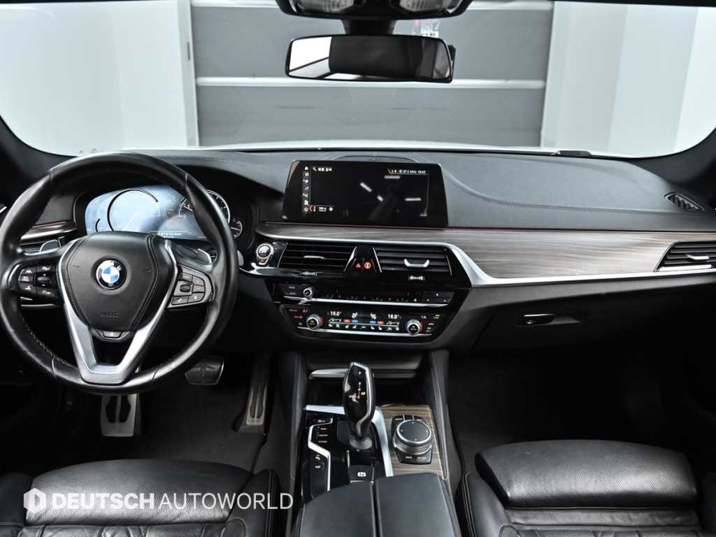 BMW 5 Series - Vista 7