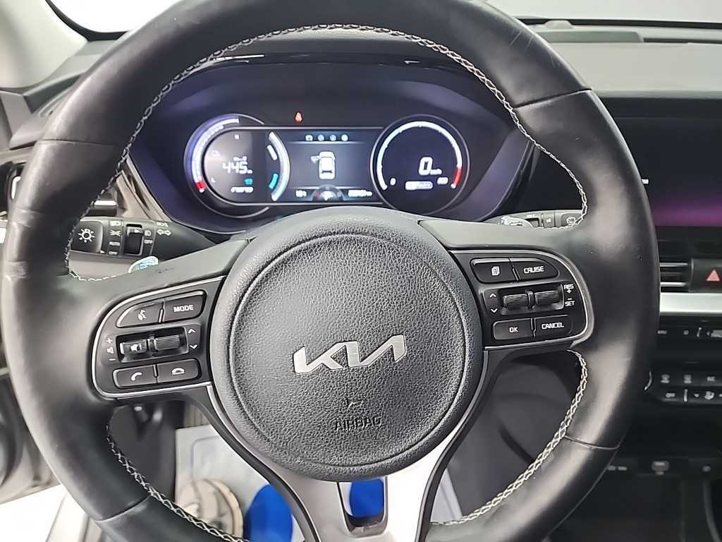 KIA Niro - Vista 9