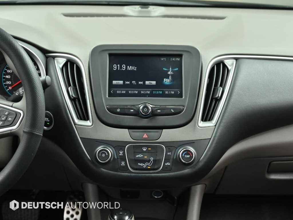 Chevrolet Malibu 2017 Gris - Importación desde Corea - HF Imports Iquique - Foto 14