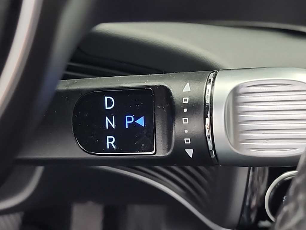 HYUNDAI Ioniq 5 - Vista 8