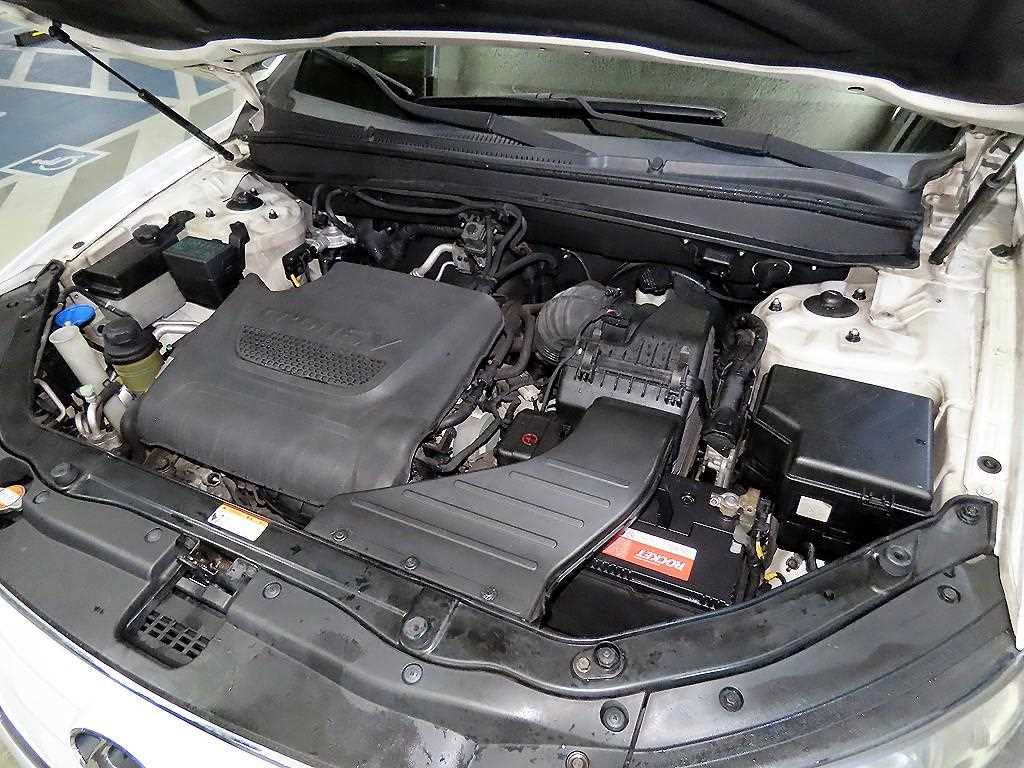 HYUNDAI Santa Fe 2011 the color of pearl - Importación desde Corea - HF Imports Iquique - Foto 18