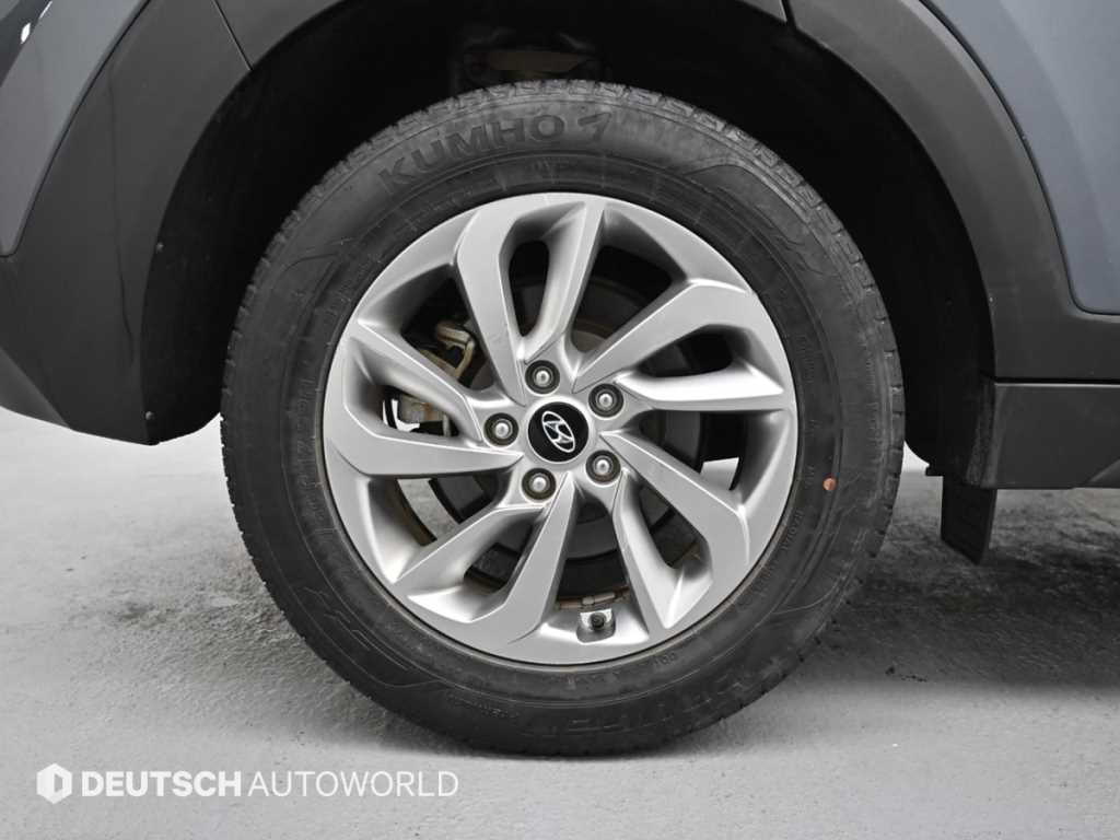 HYUNDAI Tucson - Vista 6