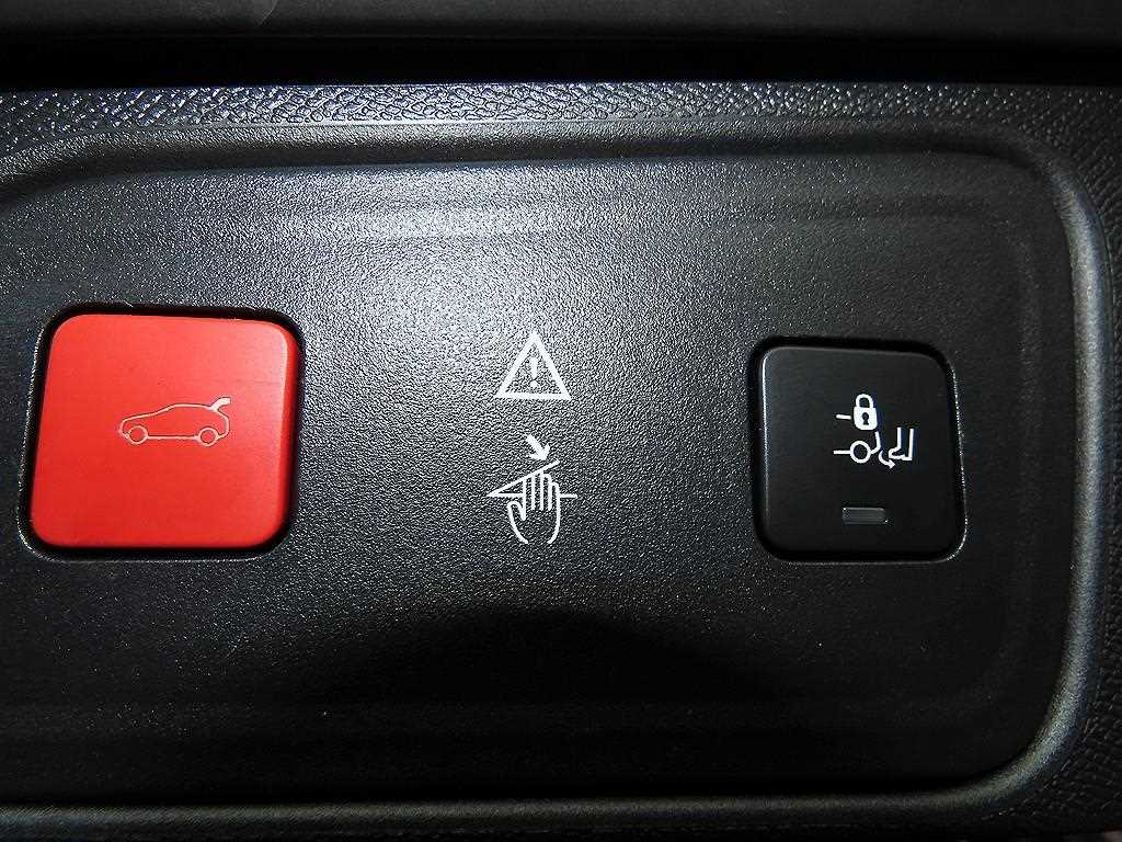 Peugeot 3008 2018 Blanco - Importación desde Corea - HF Imports Iquique - Foto 16