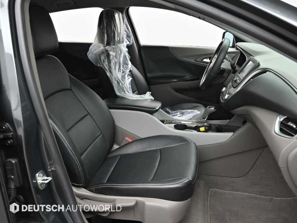 Chevrolet Malibu - Vista 10