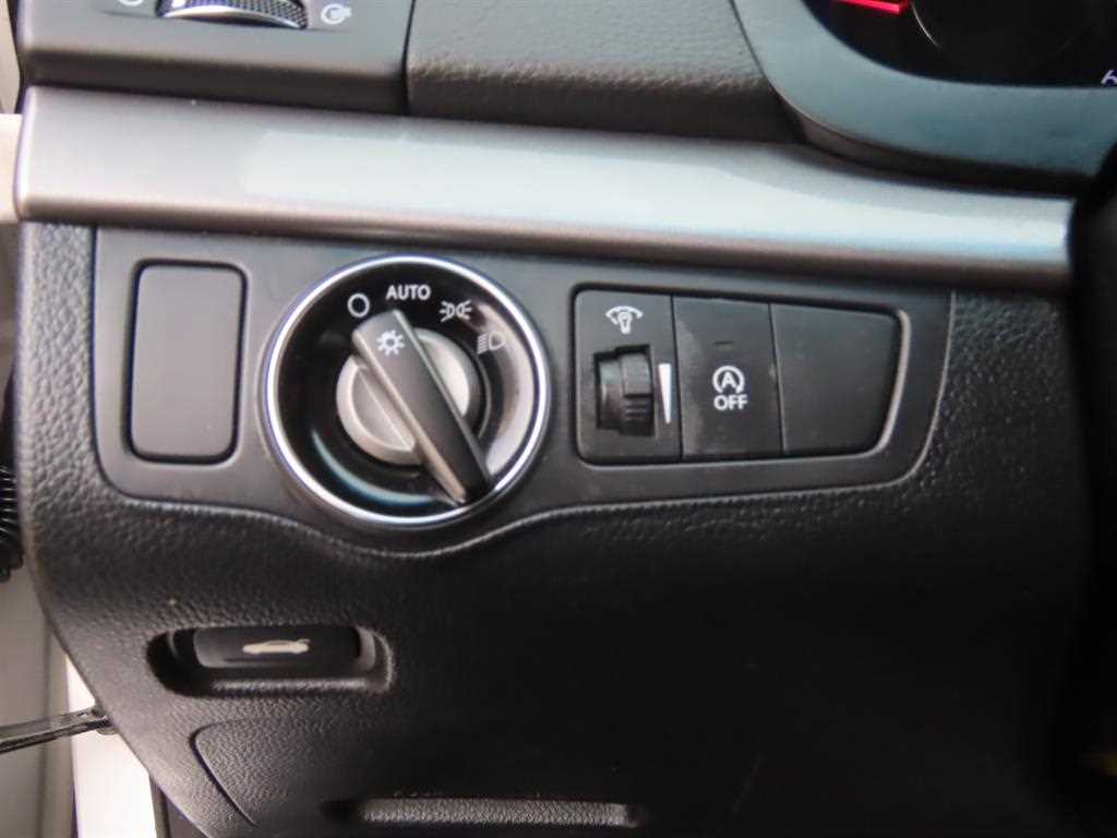 HYUNDAI i40 2016 Blanco - Importación desde Corea - HF Imports Iquique - Foto 15