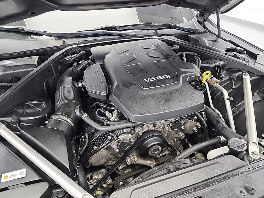 Genesis EQ900 - Vista 5