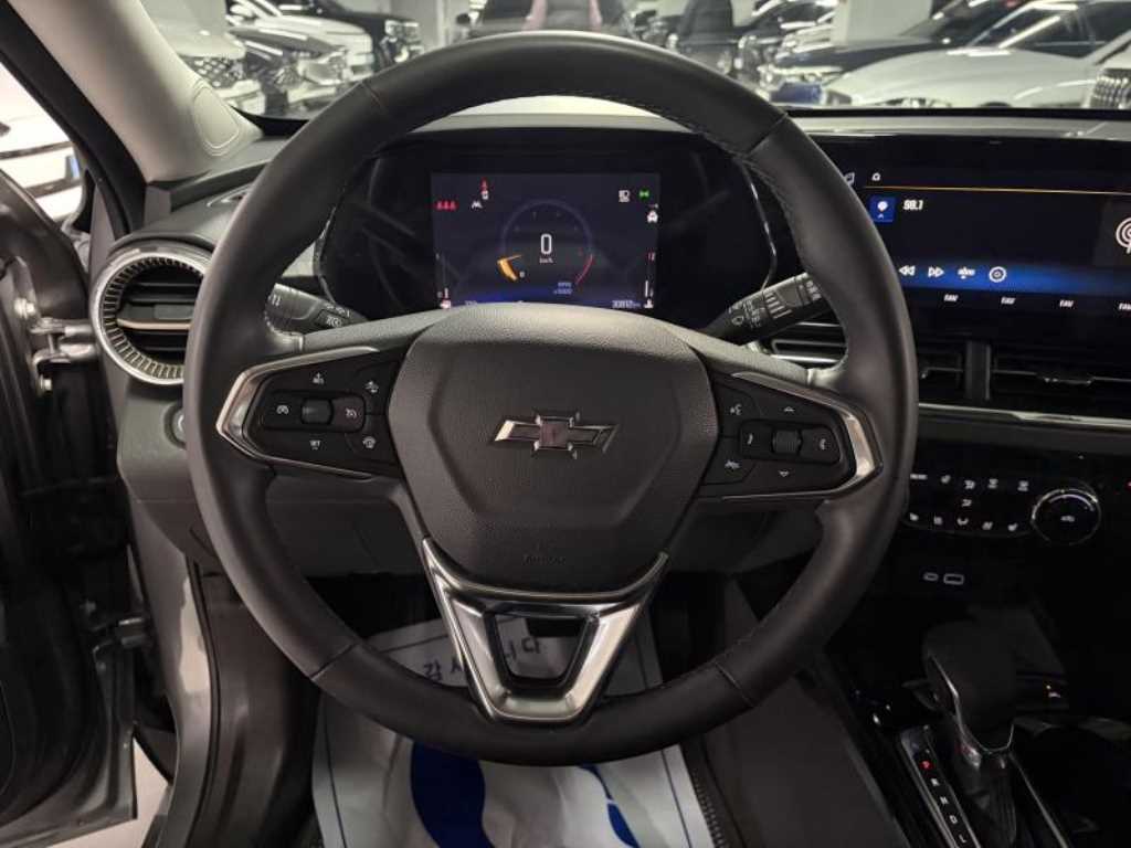 Chevrolet Trax - Vista 8