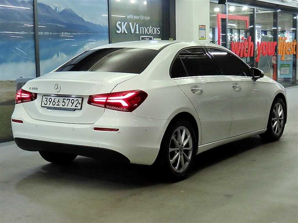 Mercedes Benz A Class - Vista 4