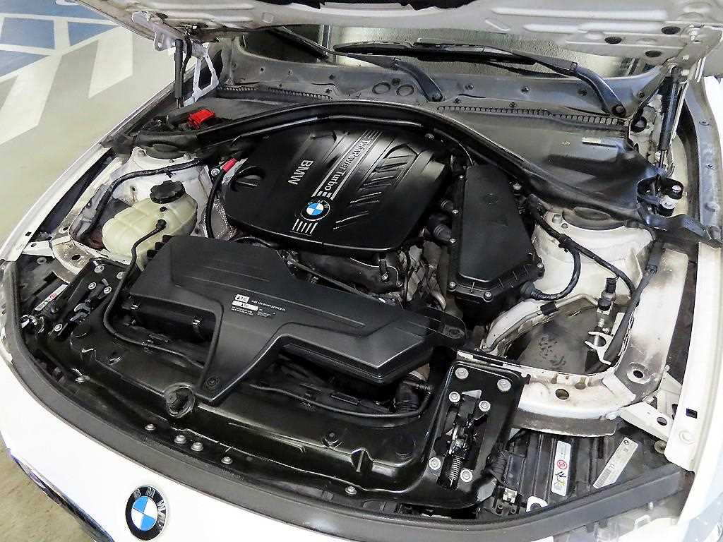 BMW 3 series 2013 Blanco - Importación desde Corea - HF Imports Iquique - Foto 16