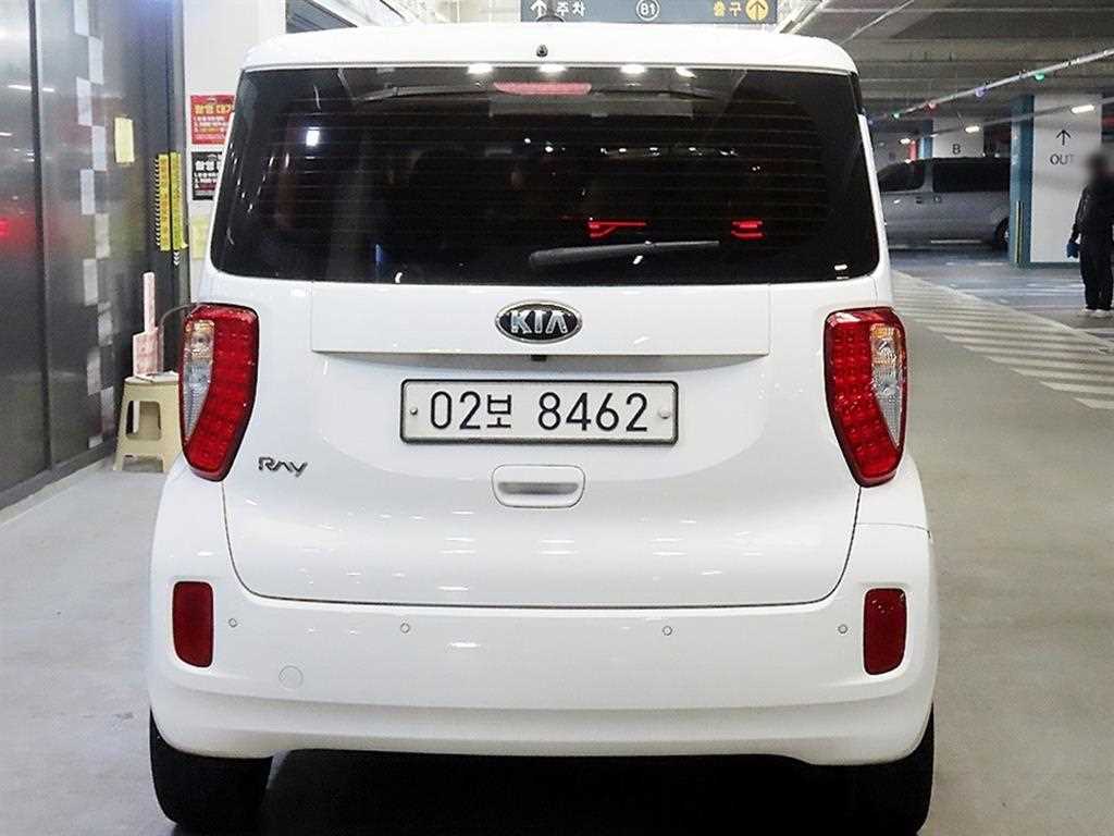 KIA Ray - Vista 5