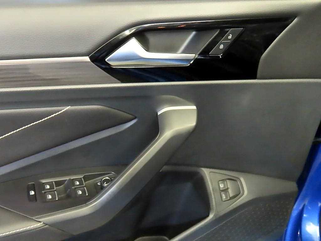 Volkswagen Jetta 2023 Azul - Importación desde Corea - HF Imports Iquique - Foto 17