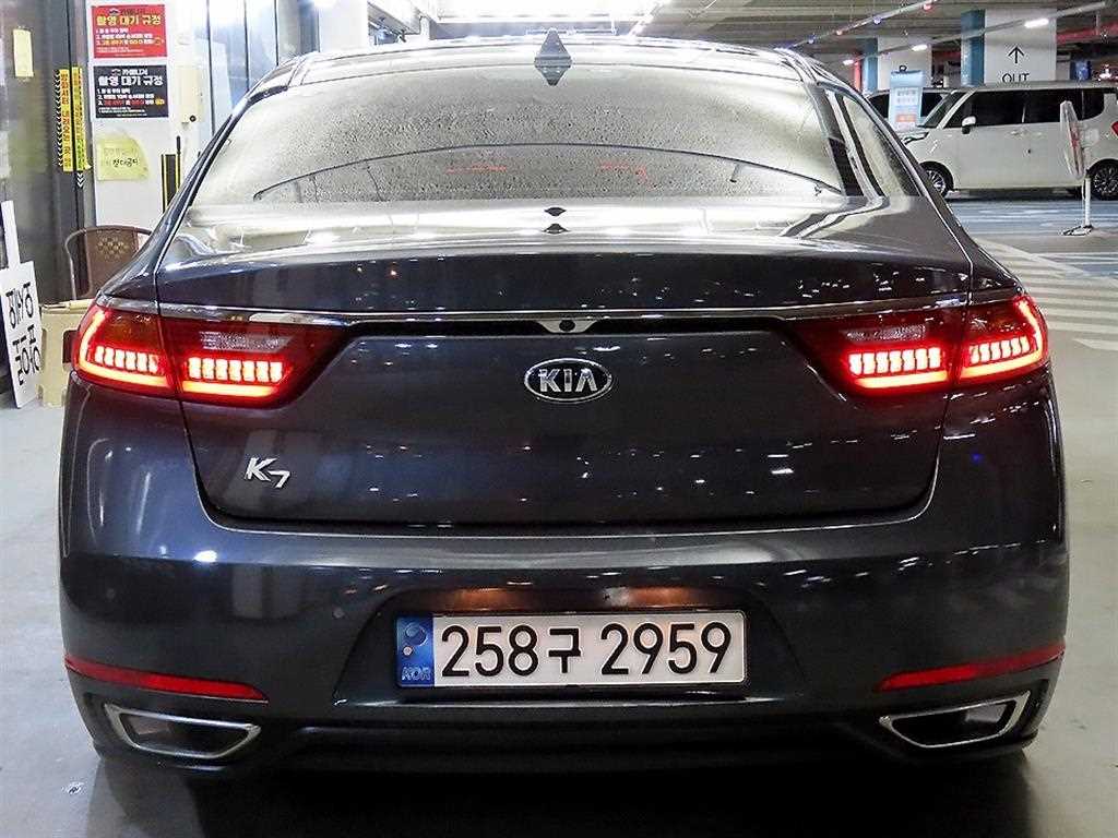 KIA K7 - Vista 5