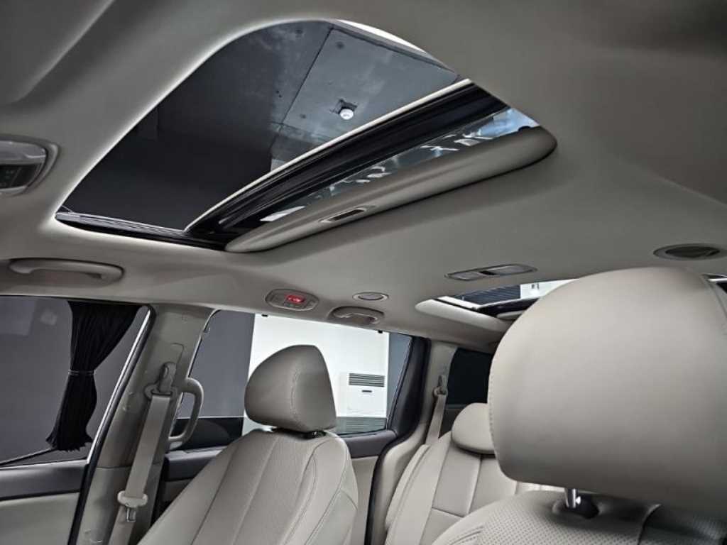 KIA Carnival 2015 Blanco - Importación desde Corea - HF Imports Iquique - Foto 14