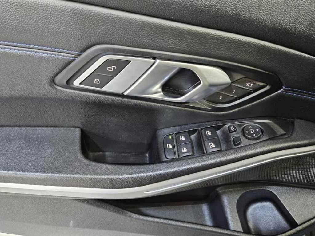 BMW 3 series 2020 Gris - Importación desde Corea - HF Imports Iquique - Foto 16