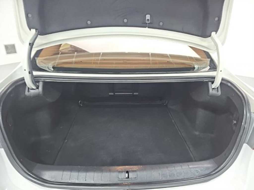 SAMSUNG SM5 2010 Blanco - Importación desde Corea - HF Imports Iquique - Foto 19