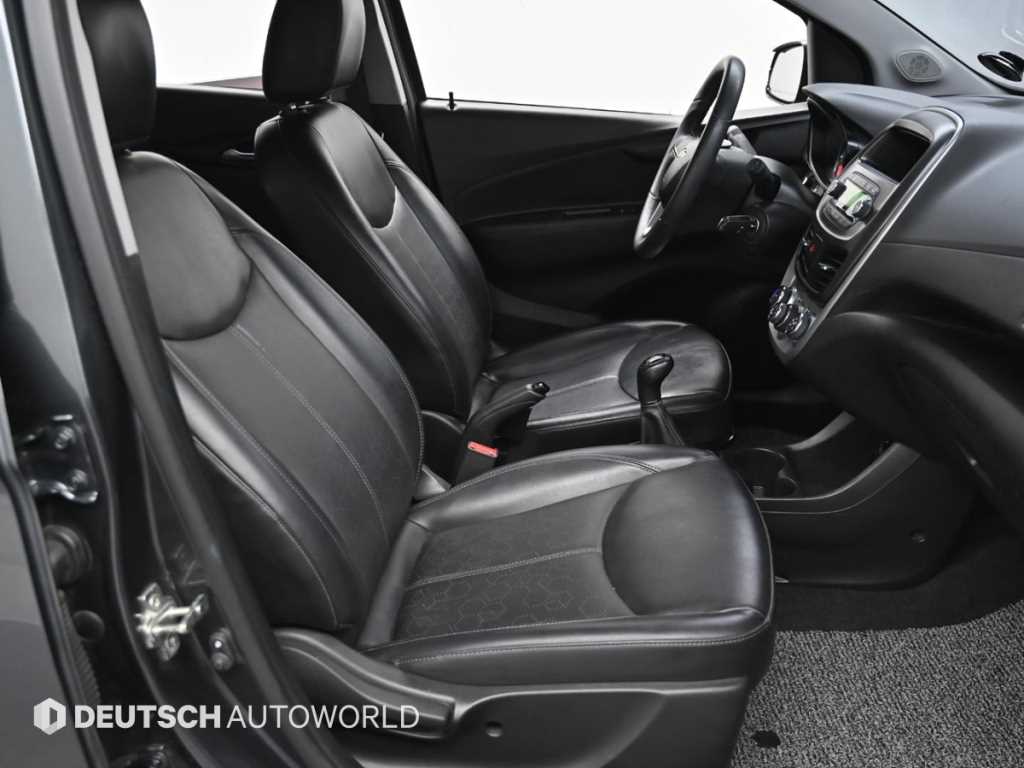 Chevrolet Spark - Vista 10