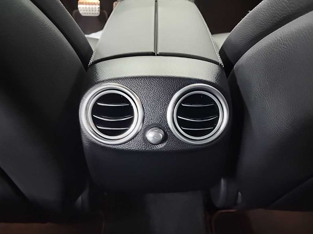 Mercedes Benz GLC Class 2020 Blanco - Importación desde Corea - HF Imports Iquique - Foto 13