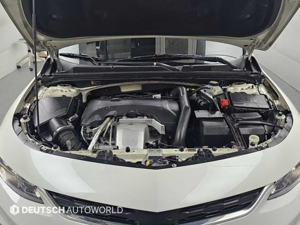 Chevrolet Malibu - Vista 6